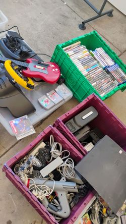 Huge video game lot