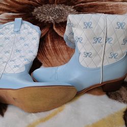 White/blue Cowgirl Boots