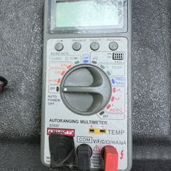 Craftsman 82400 Gray LCD Digital 20A AC/DC Voltage Auto-Ranging Multimeter