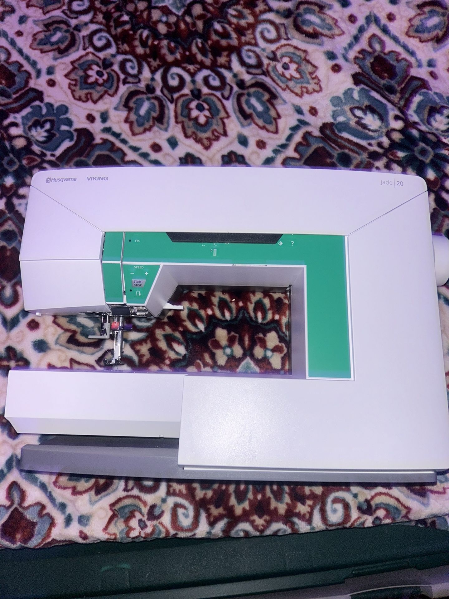 Husqvarna Viking Jade 20 Sewing Machine