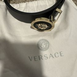 Designer Belt. Medusa Head