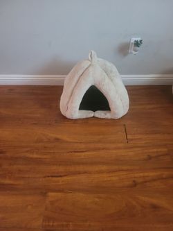 Plush Pet Cave Bed Tent
