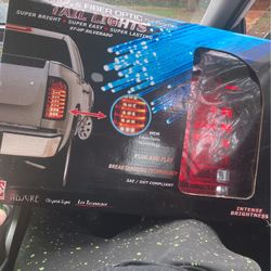 Tail Lights For Chevy Pickup 07 And Up 