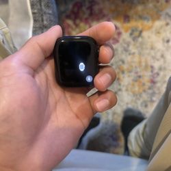 Apple Watch series 9 GPS+Cellular Carrier Unlocked