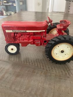 Die cast farm toy