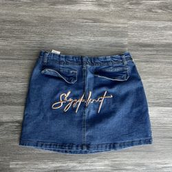 Sky’s da limit skirt