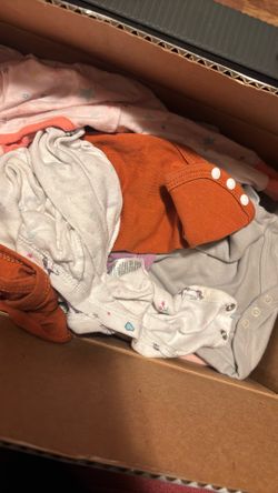 NB CLOTHES AND HEADBANDS