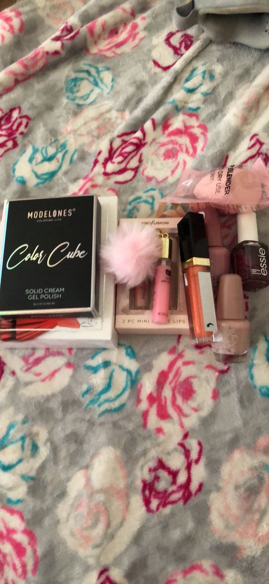 Lip Gloss Nail Polish Beauty Blender