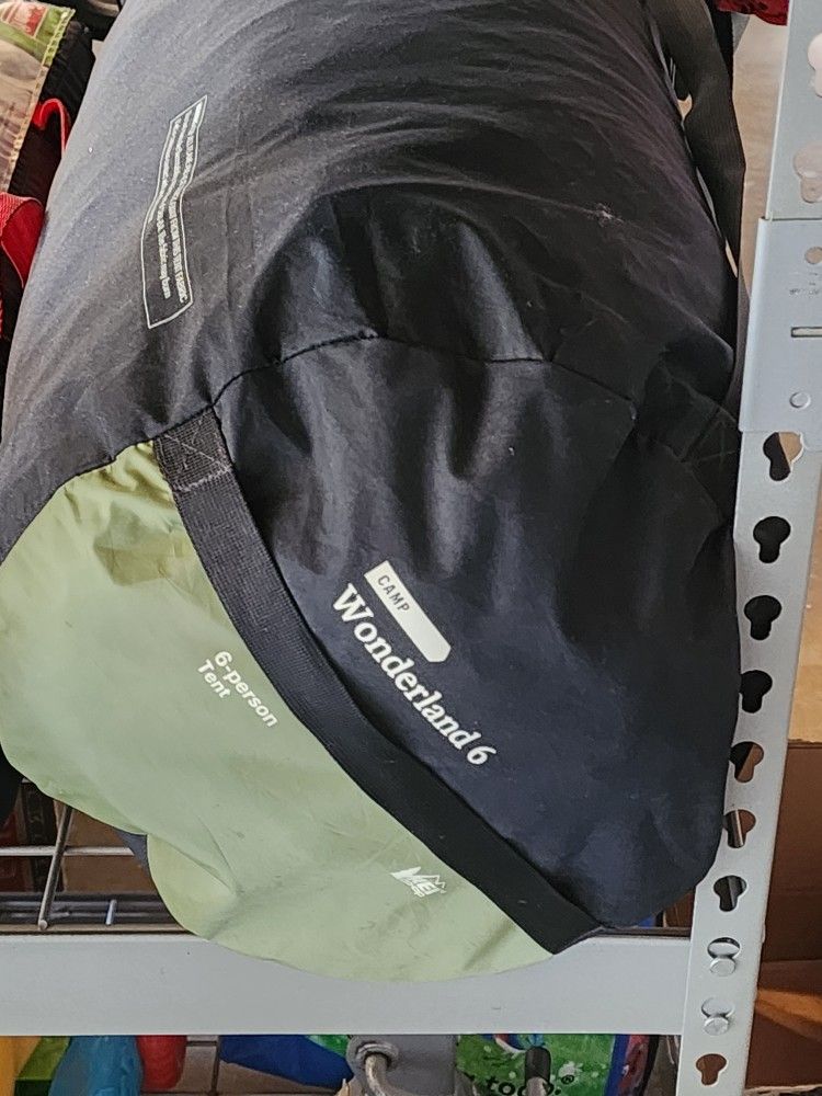 REI Wonderland 6 Tent