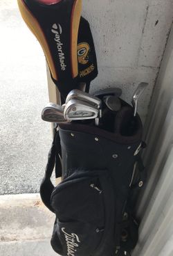 Golf Set & Carrier