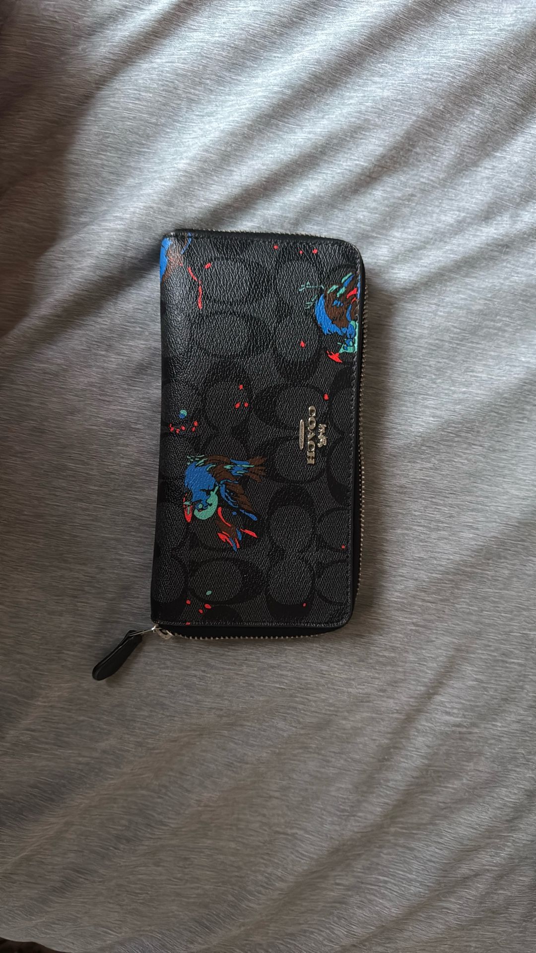 Coach signature Black Smoke Bird Print Zip Around Accordion Wallet