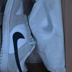 Nike Dunk Low “Photon Dust”