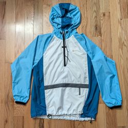 Vtg 90s Nike Men's L Windbreaker 1/2 Zip Jacket Kangaroo Pouch Blue White

Excellent vintage condition
