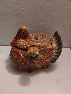 Large ceramic turkey soup tureen ladle set