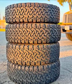 225/75/16 Bfgoodrich Selling a set of 4 tires in excellent condition 🫡