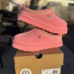 UGG Tazz Love 2025 Valentine's Day Exclusive Size 10W 6W 7W