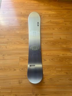 149 Salomon light body - 500 Pro snowboard