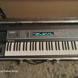 Ensonic SQ 80 Keyboard