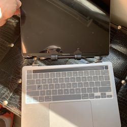 2020 MacBook Pro Broken 3.2Ghz M1