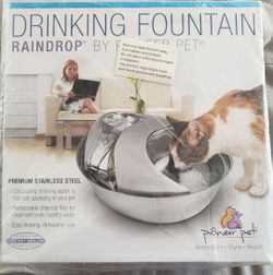 PET DRINKING FOUNTAIN