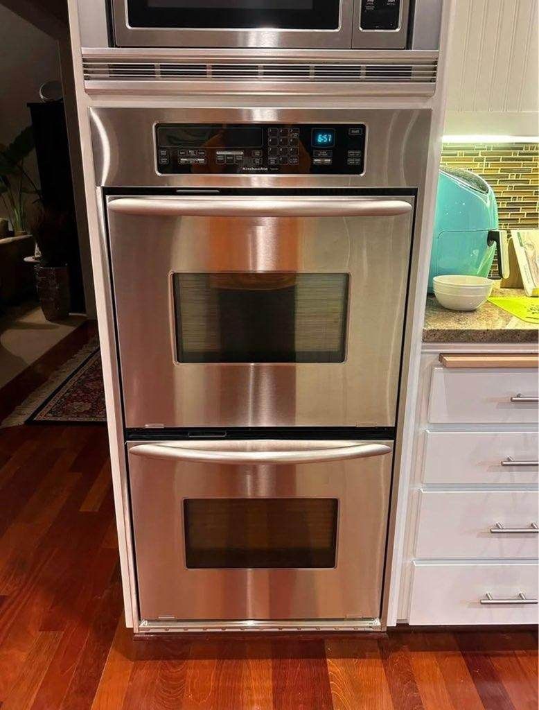 Electric Kitchen Aid Double Oven