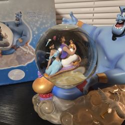Original Disney Exclusive Alladin Snow Globe 