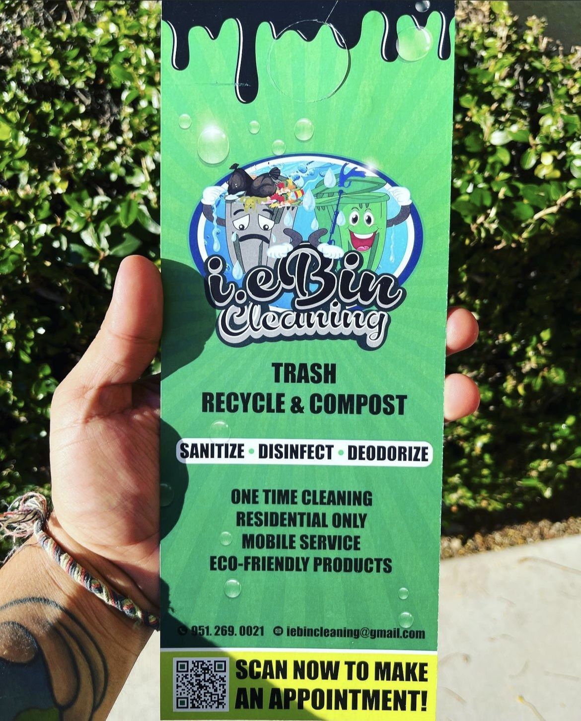 Trash Bin Cleaning Service