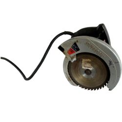 SKILSAW 8¼-inch Heavy Duty corded circular saw