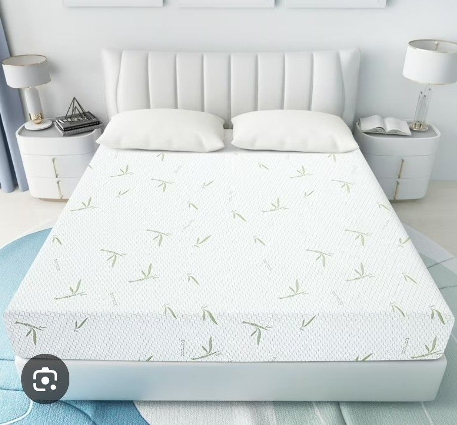 Bamboo mattress and 2 pillows