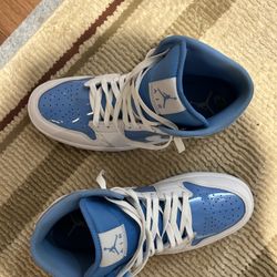 UNC Jordan 1s high top Baby Blue And White 