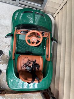 Kids driving car
