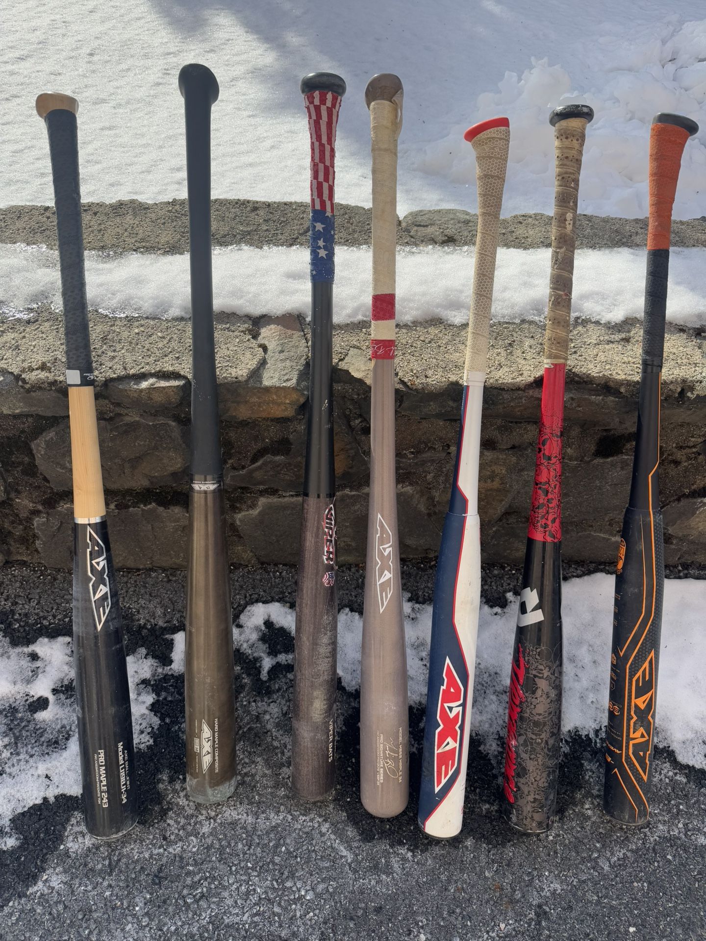 AXE Softball And Baseball Bats