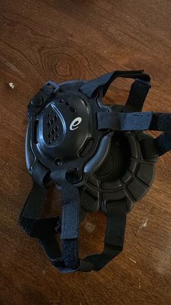 Wrestling earmuffs