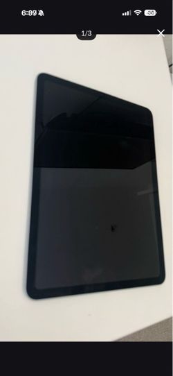 iPad Air blue 10.9 inches. 64GB