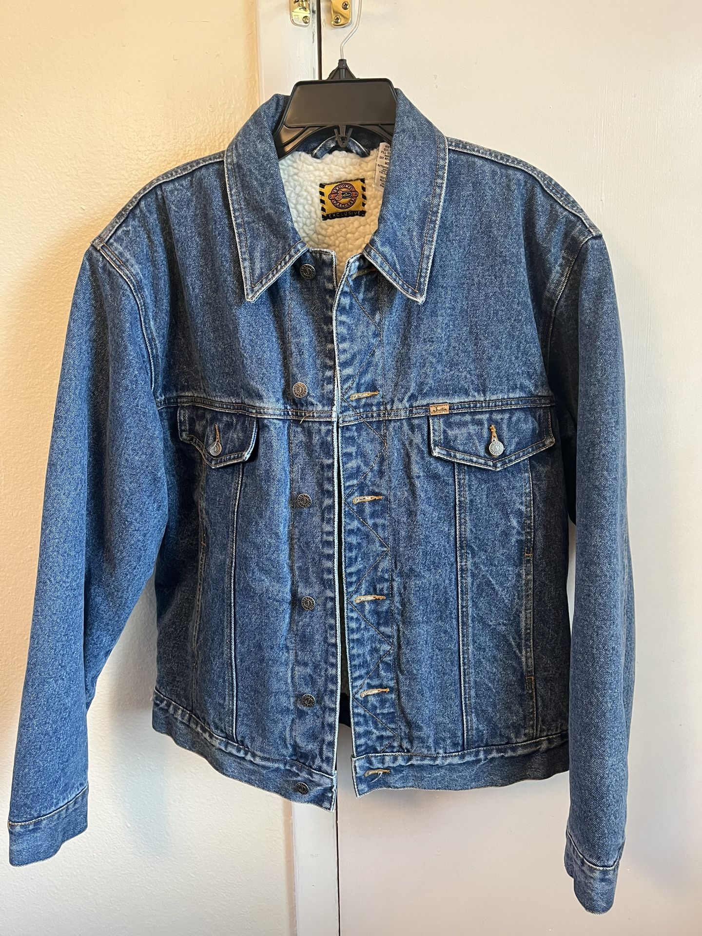 Denim, Justin Sherpa “truckers” jacket size M, excellent condition.