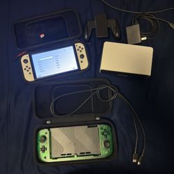 Nintendo Switch OLED + accessories
