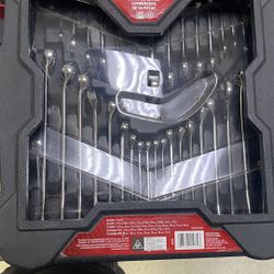 Used Husky 34 Piece Combination Wrench Set 
