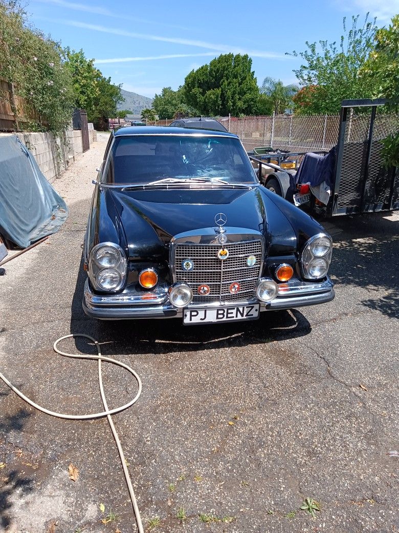 1972 Mercedes-Benz 450