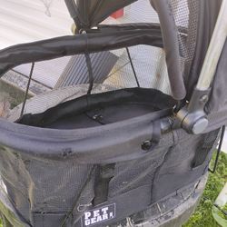 Pet Carrier.  ..