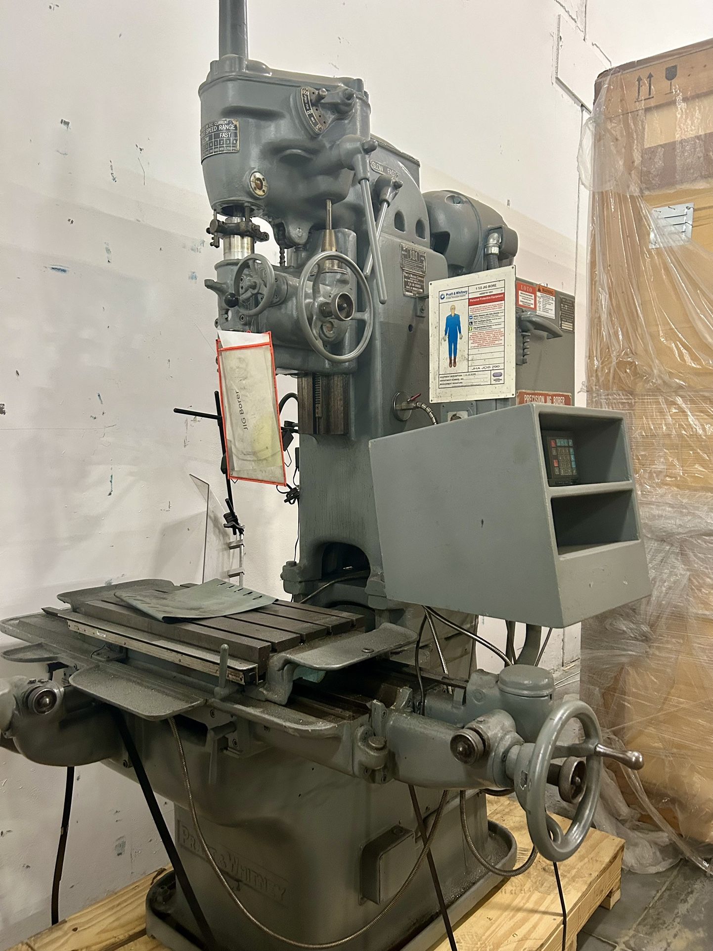 Pratt & Whitney Jig Boring Macine