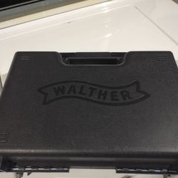 Hard Shell Carrying Case 