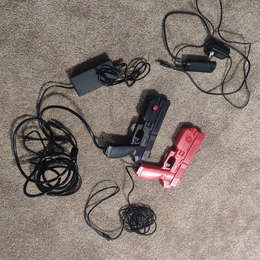 2 Ultimarc AimTrak Arcade Light Gun With Recoil & Without, 4 port USB 3.0 Hub, IR sensor Bar