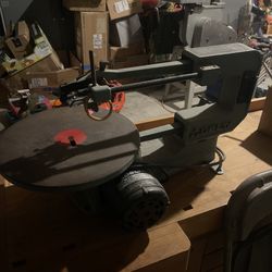 Delta 16" Scroll Saw