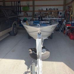 14ft Aluminum Boat