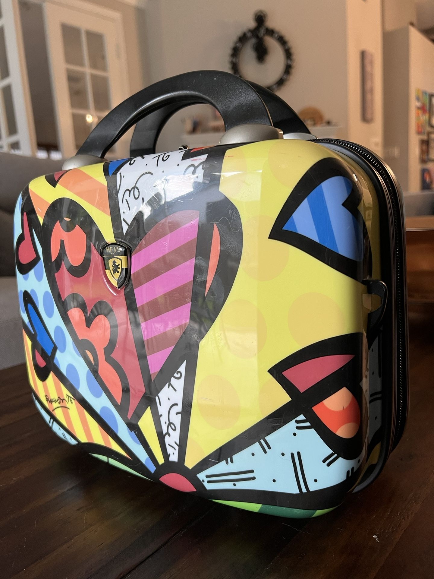 Heys USA Luggage Britto Flowers Hard Side Beauty Case