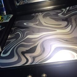 mouse pad  black and white 