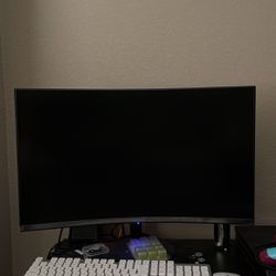 27” Samsung Curve Monitor / T55 Series