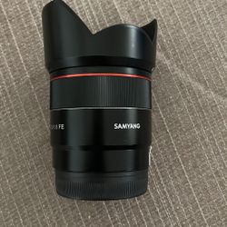 Samyang 35mm f/1.8 Full Frame Sony Lens