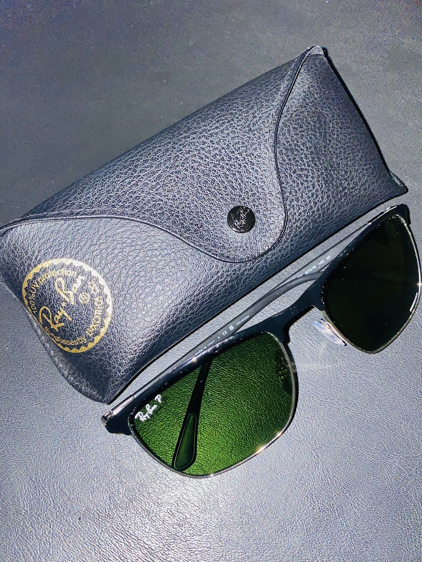 Ray Ban RB3686