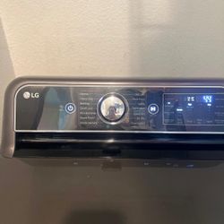 LG Washers And Dryer 